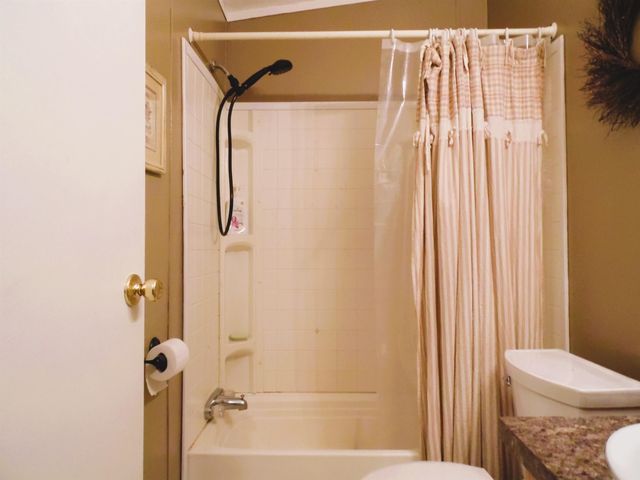 6213 Hillside Drive, Alger, MI 48371