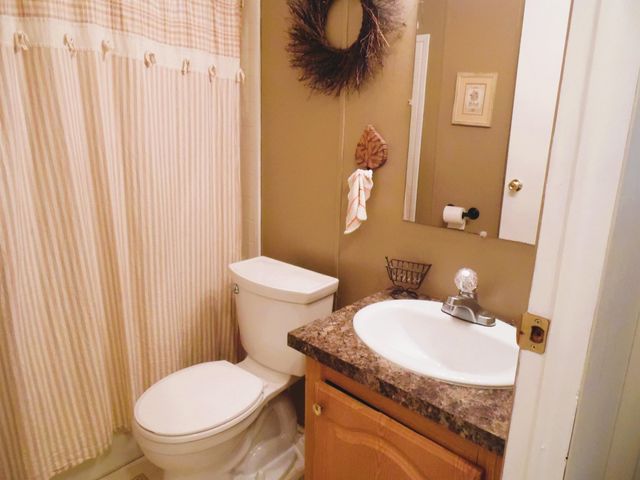 6213 Hillside Drive, Alger, MI 48371