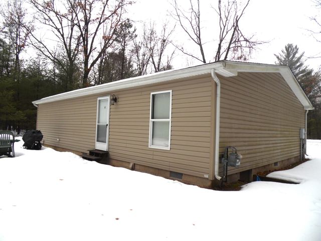 6213 Hillside Drive, Alger, MI 48371