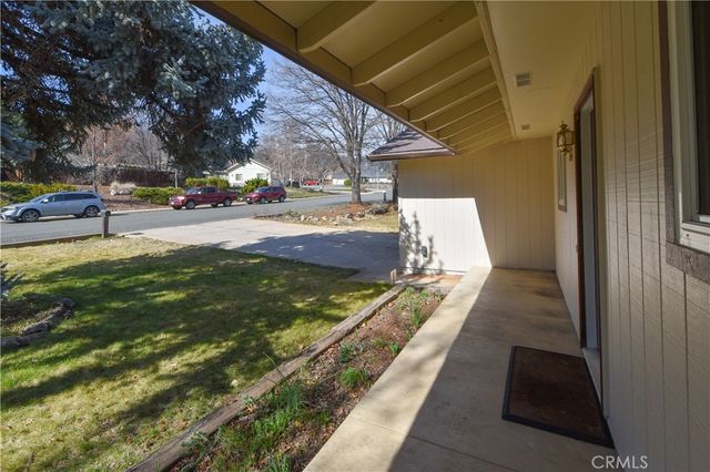 748 Meadowlark Ln., Yreka, CA 96097