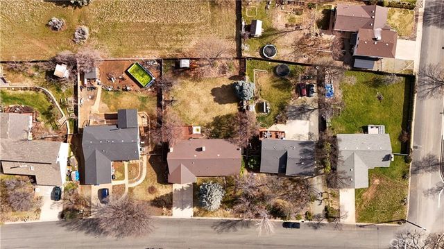 748 Meadowlark Ln., Yreka, CA 96097