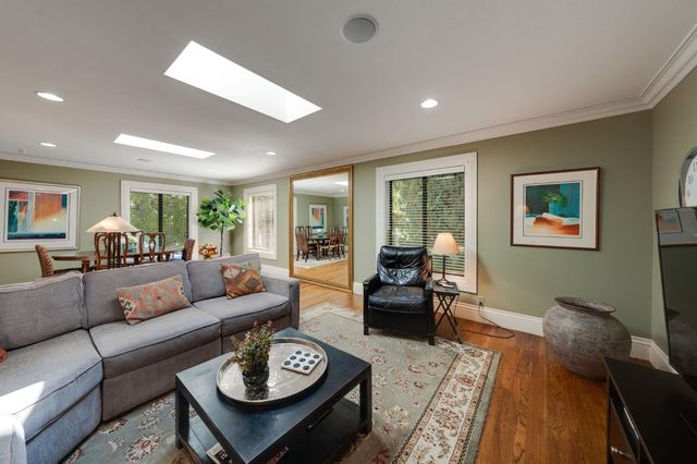 917 Fallen Leaf Way, Sacramento, CA 95864