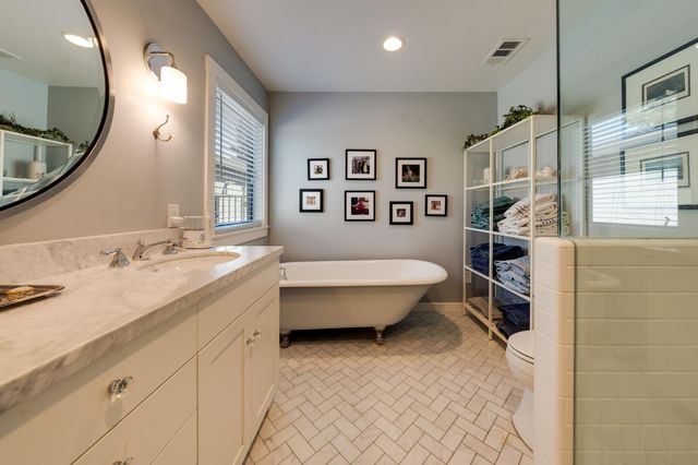 917 Fallen Leaf Way, Sacramento, CA 95864