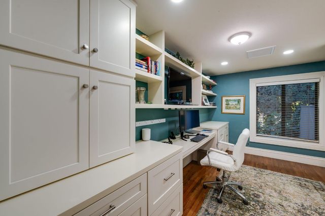 917 Fallen Leaf Way, Sacramento, CA 95864