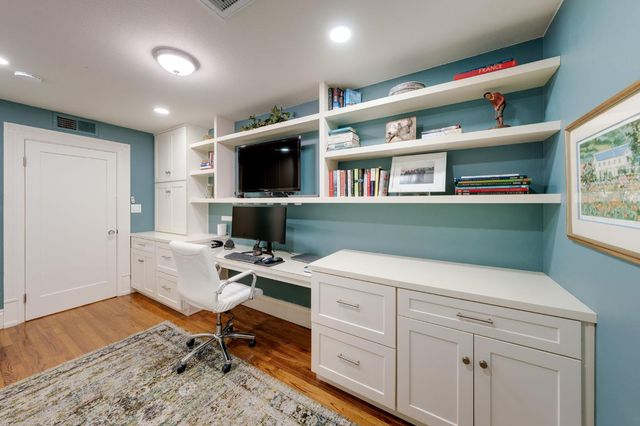 917 Fallen Leaf Way, Sacramento, CA 95864