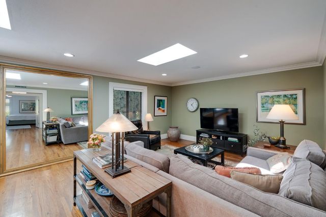 917 Fallen Leaf Way, Sacramento, CA 95864