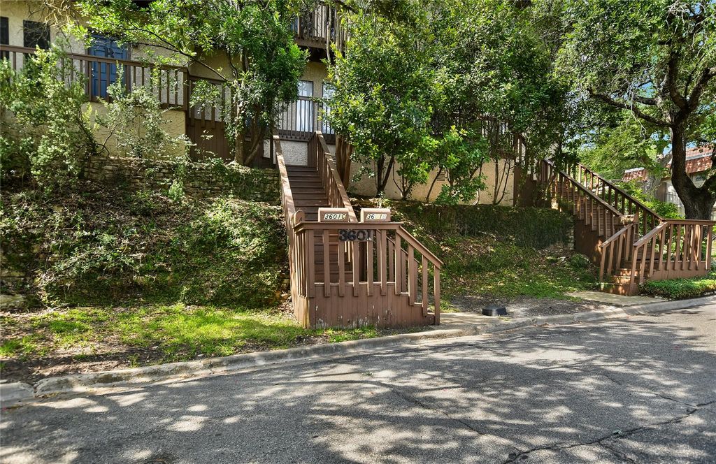 3601 Las Colinas DR B, Austin, TX 78731