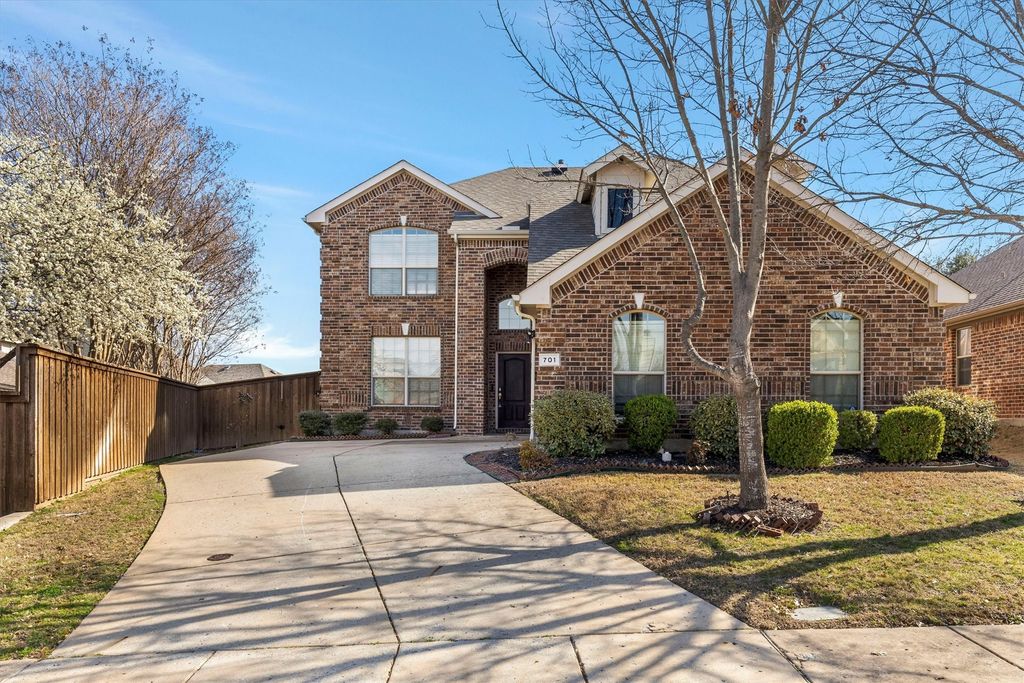 701 Setting Sun Trail, Mckinney, TX 75069