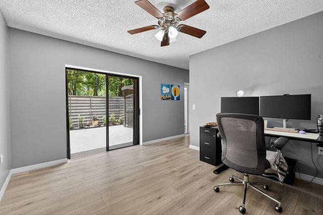 527 5th Terrace, Palm Beach Gardens, FL 33418