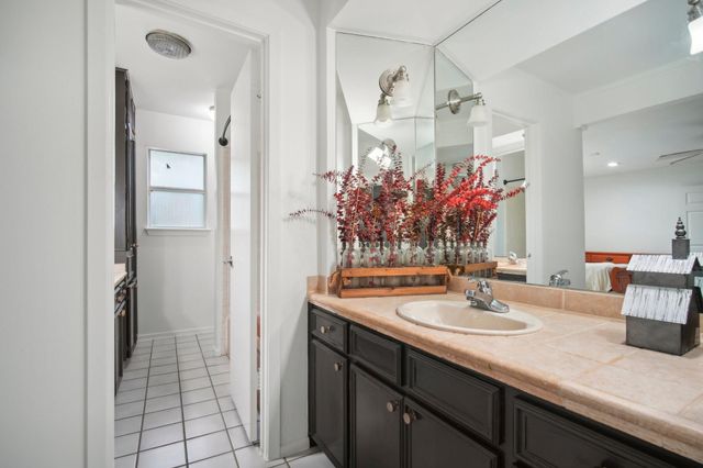 3106 E Palm Valley BLVD, Round Rock, TX 78665