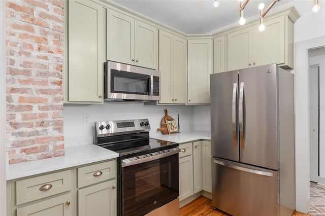 613 SE 10TH STREET, Ocala, FL 34471