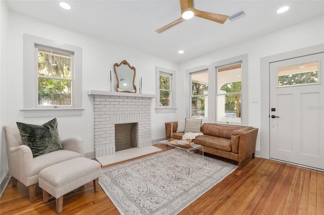 613 SE 10TH STREET, Ocala, FL 34471