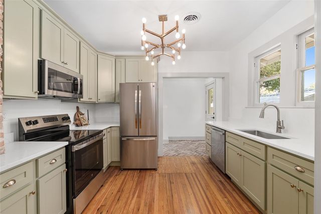 613 SE 10TH STREET, Ocala, FL 34471