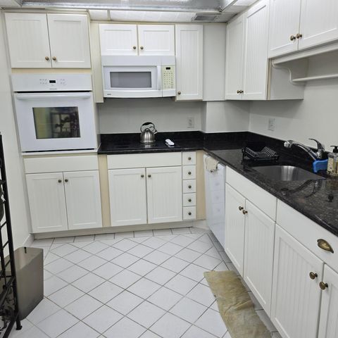 3450 S Ocean Boulevard 8120, Palm Beach, FL 33480