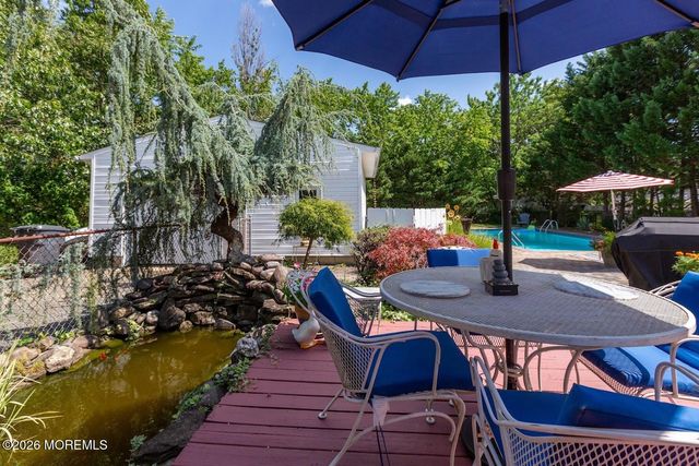 23 Lark Lane, Brick, NJ 08724