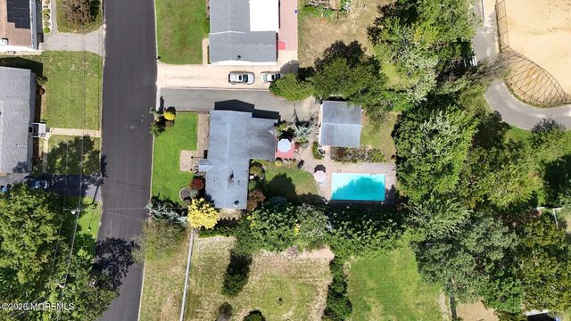 23 Lark Lane, Brick, NJ 08724