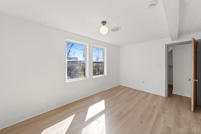 3771 Herbert Avenue, Cincinnati, OH 45211