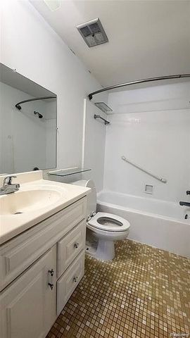 5802 Northfield Parkway, Troy, MI 48098