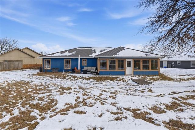 532 S Truman Road, Archie, MO 64725