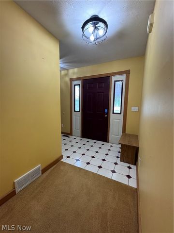 12942 Ravenna Road, Chardon, OH 44024