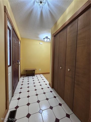 12942 Ravenna Road, Chardon, OH 44024