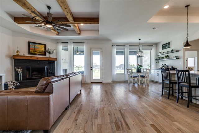 120 Southern Court, Springtown, TX 76082