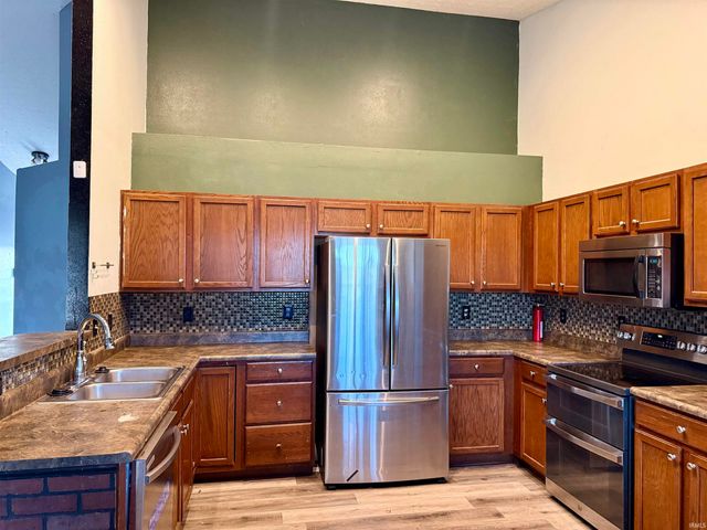 13020 Mattison Court, Evansville, IN 47725