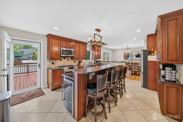 416 Vail Court, South Plainfield, NJ 07080