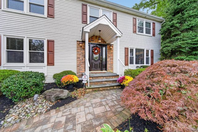 416 Vail Court, South Plainfield, NJ 07080