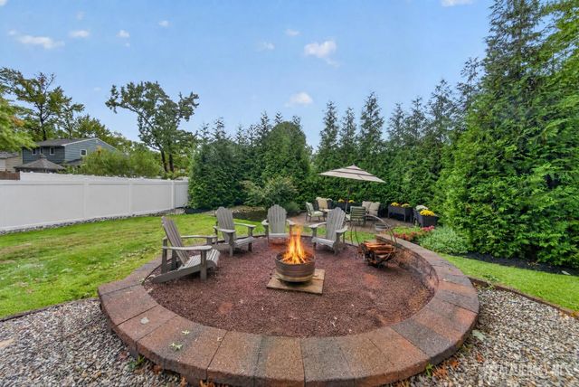 416 Vail Court, South Plainfield, NJ 07080