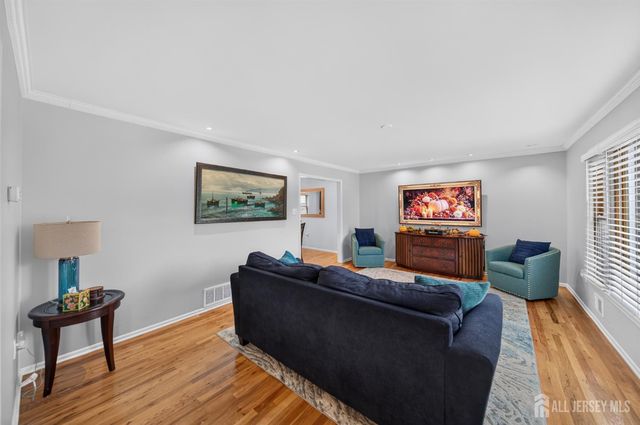 416 Vail Court, South Plainfield, NJ 07080