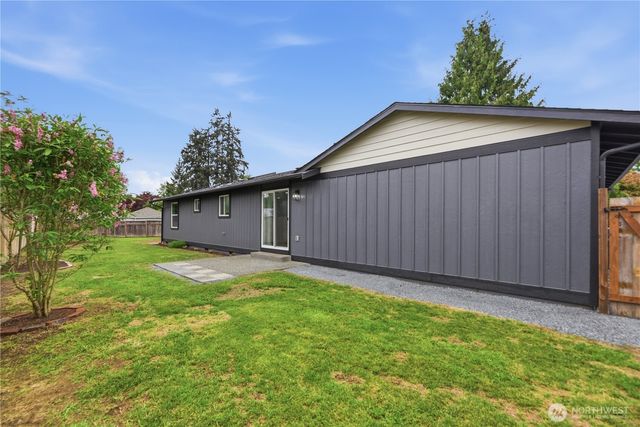 1303 Beach Avenue, Marysville, WA 98270