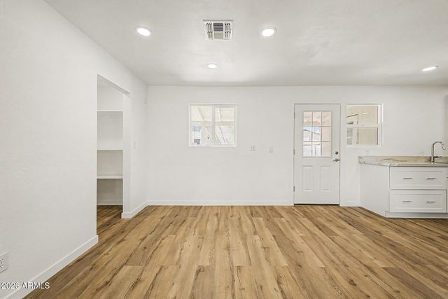 234 W 8TH Avenue, Mesa, AZ 85210