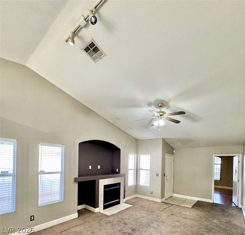 877 Cozy Valley Street, Henderson, NV 89015