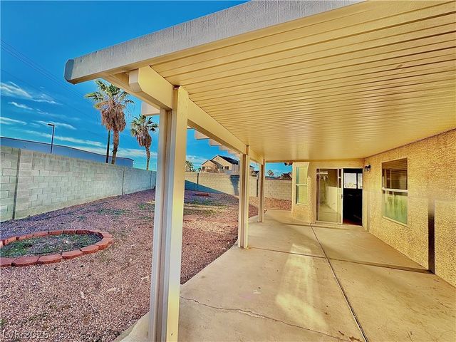 877 Cozy Valley Street, Henderson, NV 89015