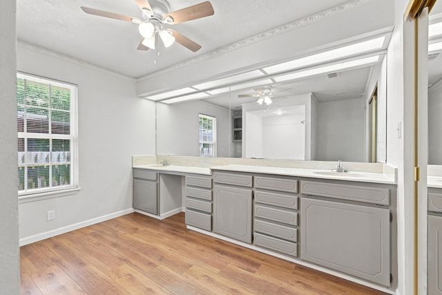 117 Leslie Street, Bonham, TX 75418