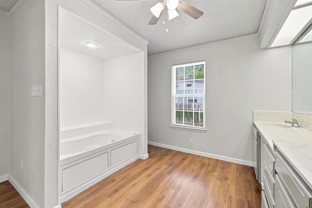 117 Leslie Street, Bonham, TX 75418