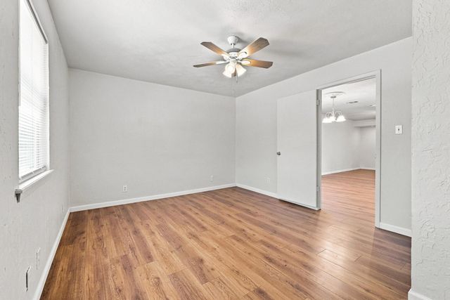 117 Leslie Street, Bonham, TX 75418