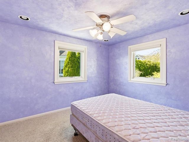 1265 River Road, Saint Clair, MI 48079