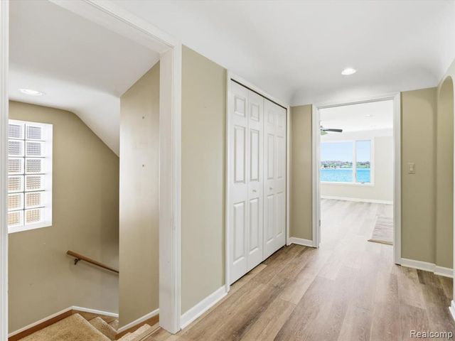 1265 River Road, Saint Clair, MI 48079