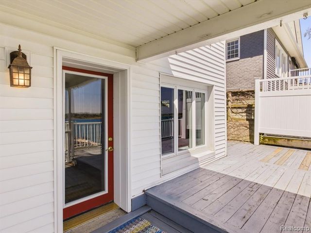 1265 River Road, Saint Clair, MI 48079