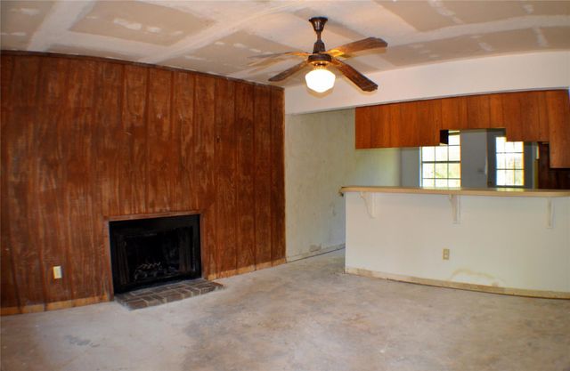 28636 Rantoul Court, Huntsville, TX 77320