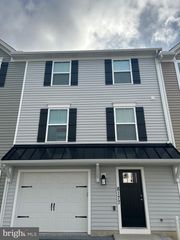 8177 LENKER DR #2604, Harrisburg, PA 17112