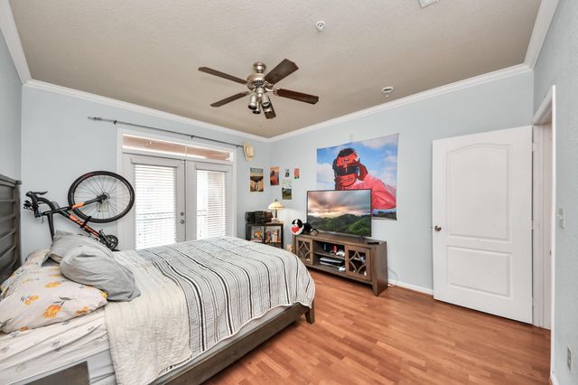 1711 Old Spanish Trail 324, Houston, TX 77054