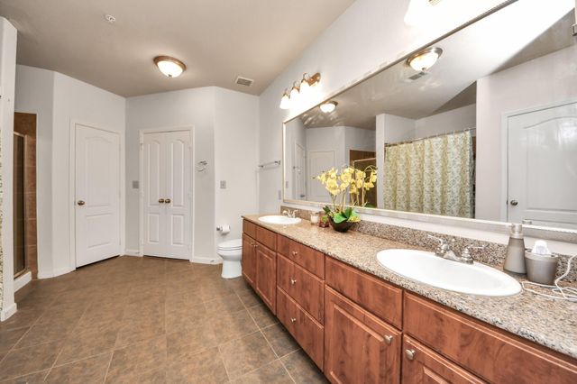 1711 Old Spanish Trail 324, Houston, TX 77054