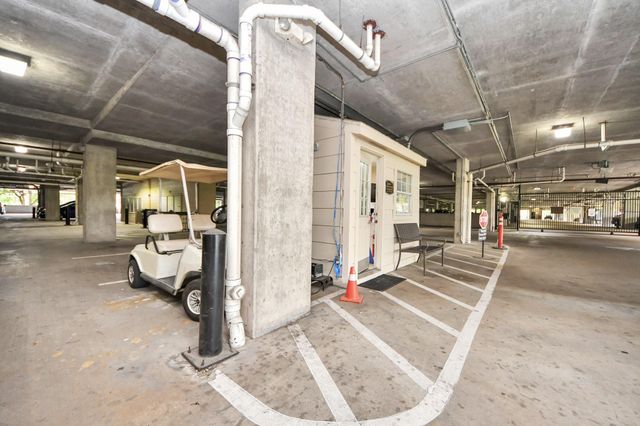 1711 Old Spanish Trail 324, Houston, TX 77054