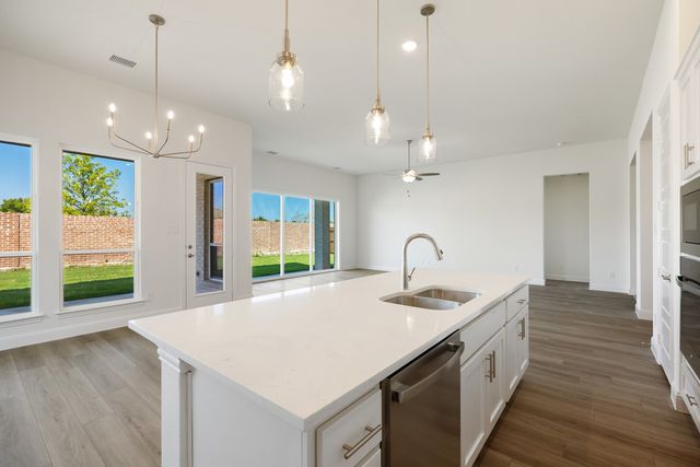 411 Sedgwick Drive, Fate, TX 75189