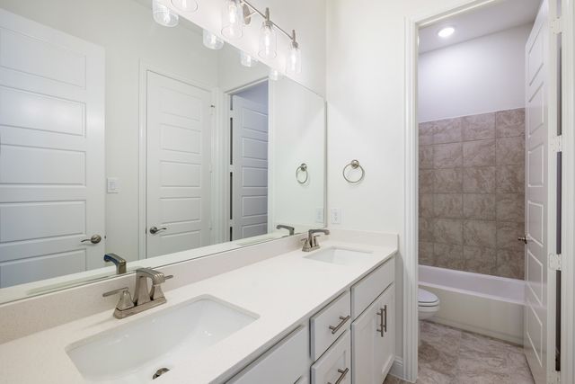 411 Sedgwick Drive, Fate, TX 75189