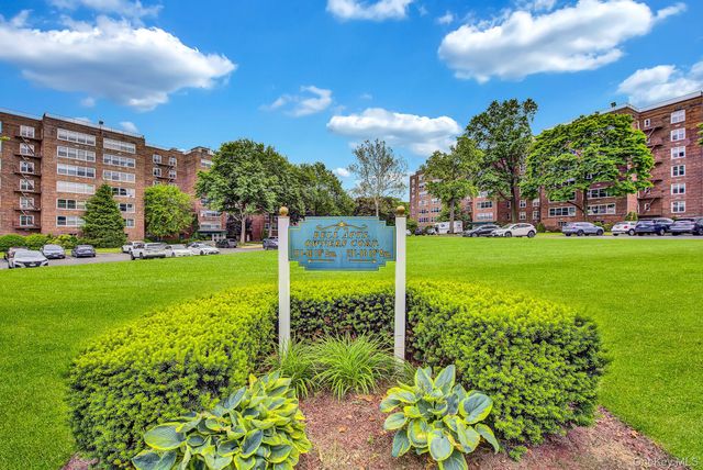 211-10 18th Avenue 1J, Bayside, NY 11360