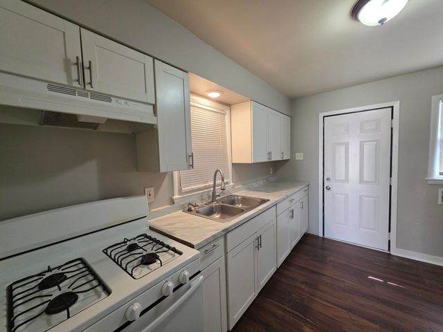 3278 N WATKINS ST, Memphis, TN 38127